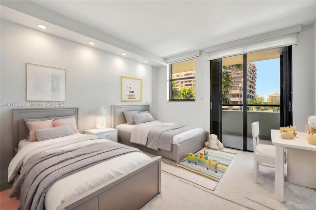 Building Photo - 170 Ocean Ln Dr