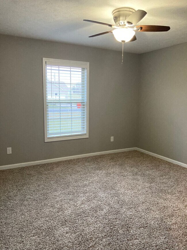 Building Photo - New & Improved Price!