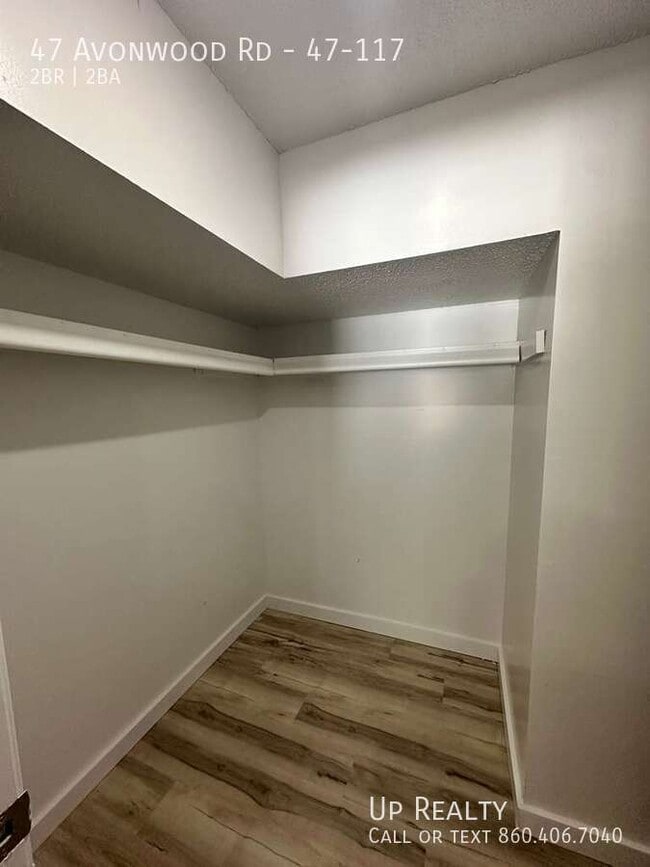 Building Photo - 47 Avonwood Rd