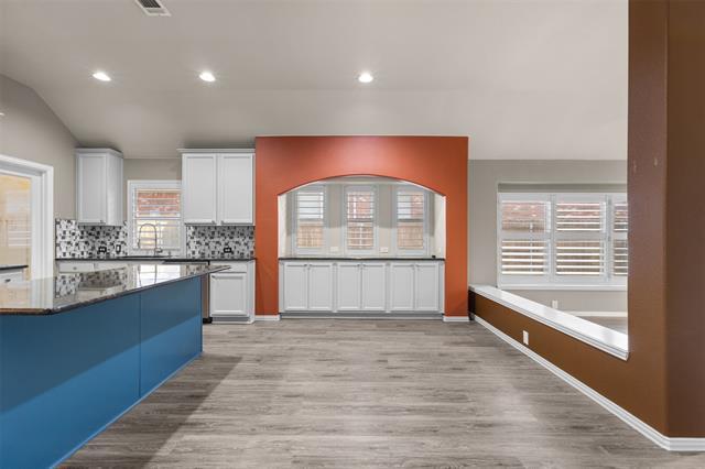 Building Photo - 1214 Inglewood Dr