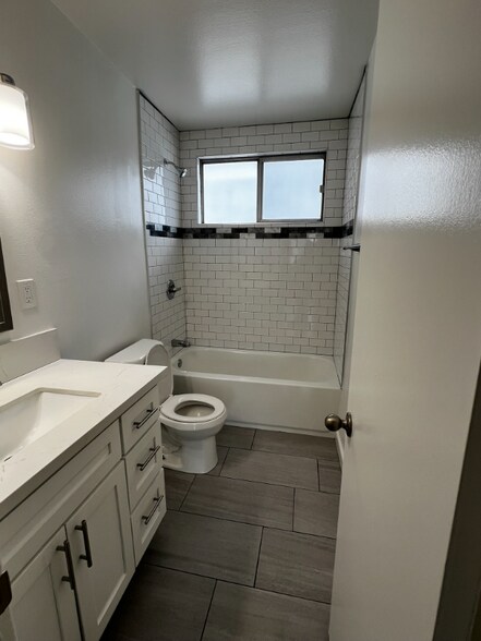 Building Photo - 5329 Ruby St