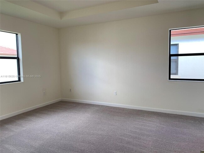 Building Photo - 3523 W 105th Pl