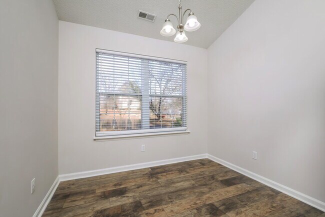 Building Photo - 746 Brewers Glynn Ct