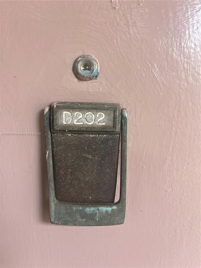 Primary Photo - 2800 NW 56th Ave