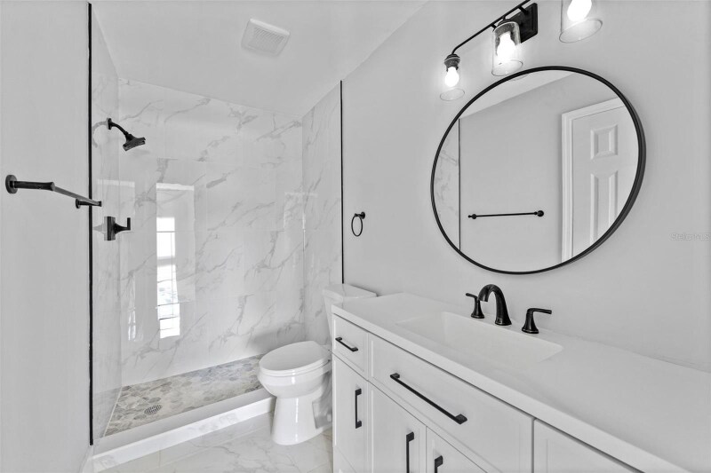 Building Photo - 8737 N Tangerine Pl