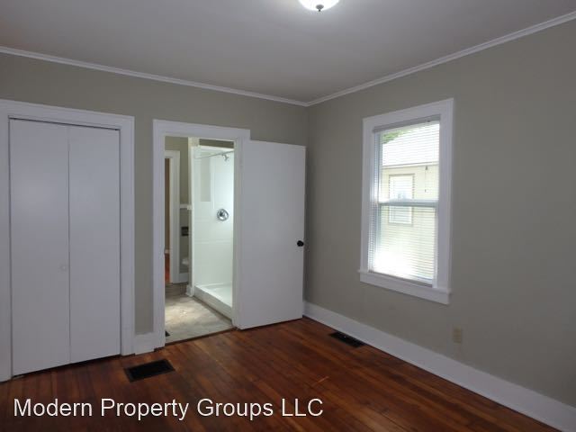 Building Photo - 2 br, 1 bath House - 111 E. Forest Ave
