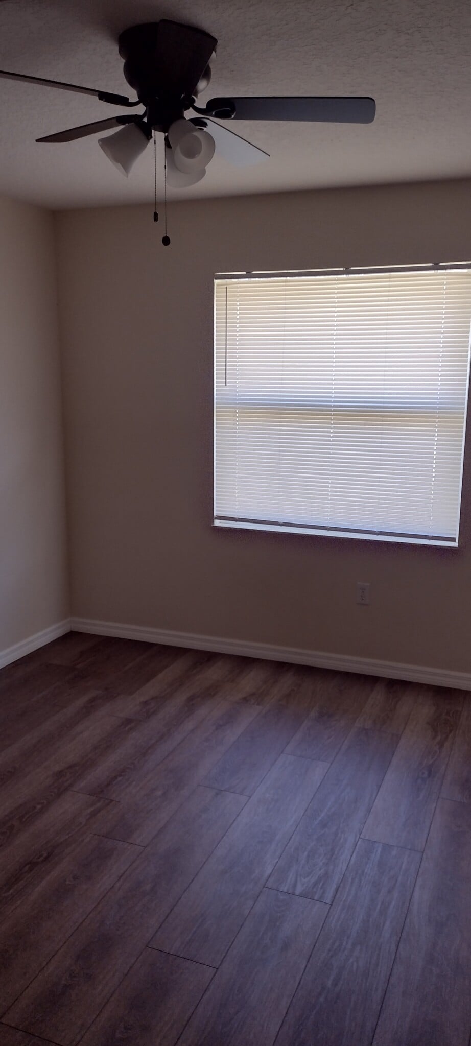 Building Photo - 7420 Pond Cir