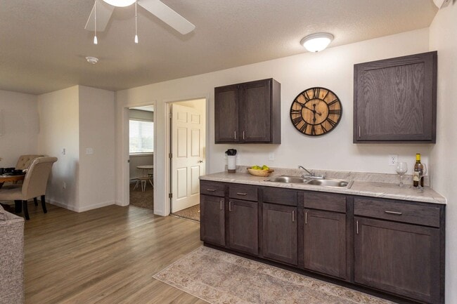 Building Photo - 3 Bedroom, Single-story Townhomes for rent...