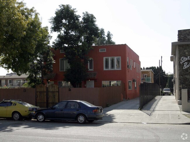Primary Photo - 5516-5520 Carlton Way