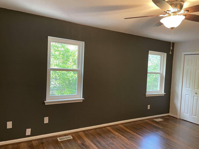 Primary Bedroom - 662 Biltmore Dr