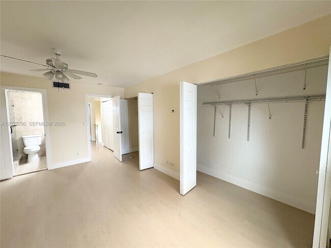 Building Photo - 1606 NW 90th Way