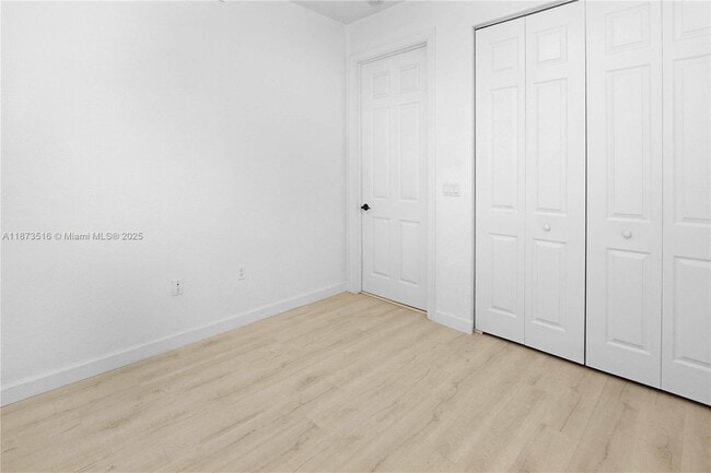 Building Photo - 7955 NW 128th Ln