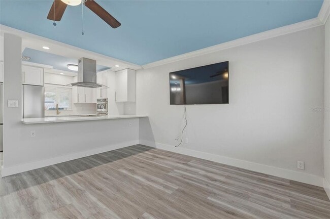 Building Photo - 58 Lido Dr