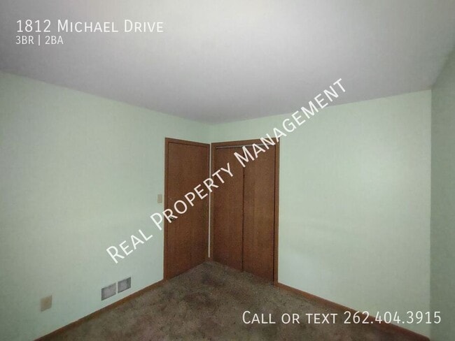 Building Photo - 1812 Michael Dr