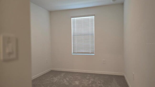 Building Photo - 2220 Portrait St