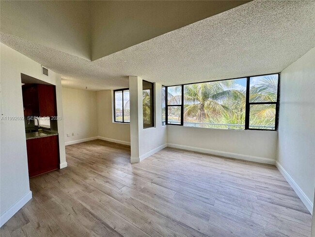 Building Photo - 8335 SW 152nd Ave