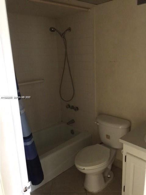 Building Photo - 3561 SW 117th Ave