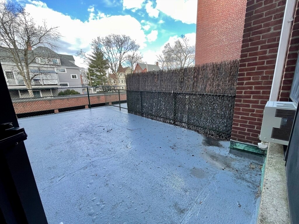 Building Photo - 53 Harvard Ave