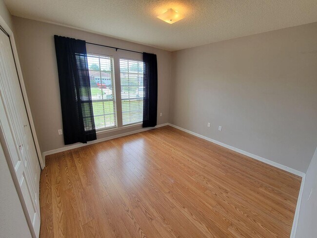 Building Photo - 1934 Catline Cir