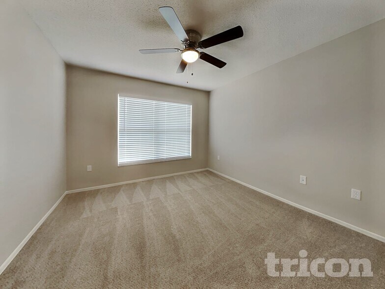 Building Photo - 3034 Wentworth Pl