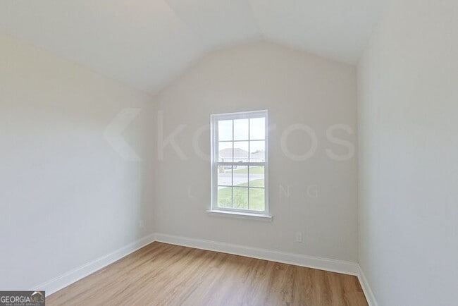 Building Photo - 223 Western Red Cedar Dr