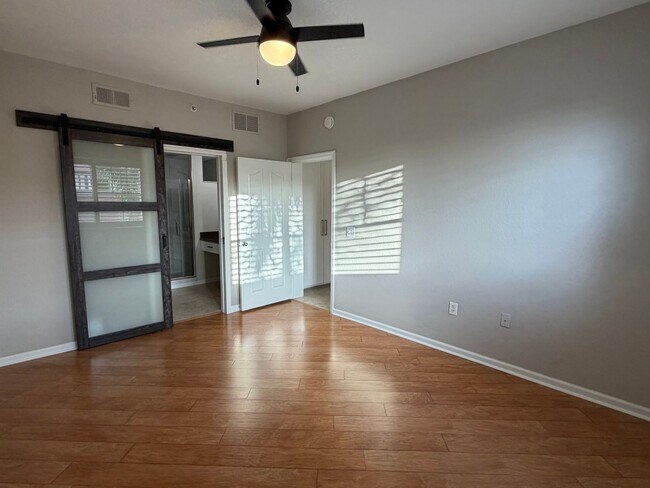 Building Photo - 12965 Positano Cir