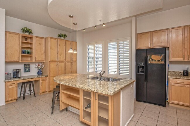 Building Photo - 6745 N 93RD Ave