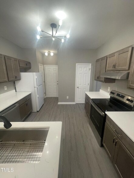 Building Photo - 4201 Beacon Crest Way