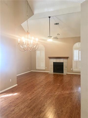 Building Photo - 1215 Spring Creek Dr