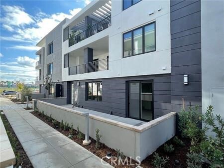 Building Photo - 16377 Dawn Wy
