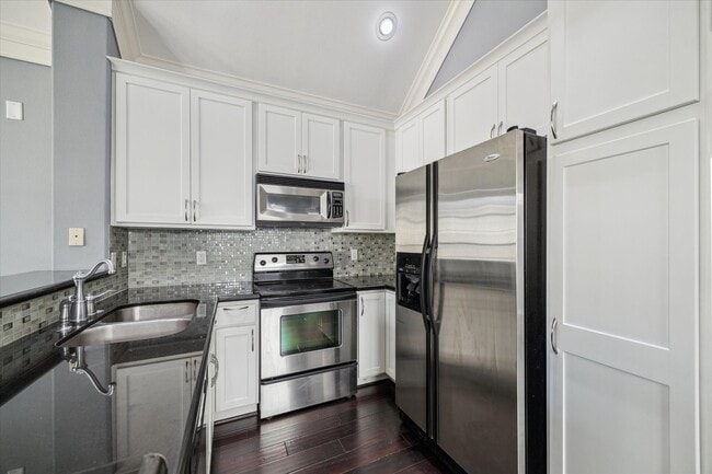 Building Photo - 3432 Cline St