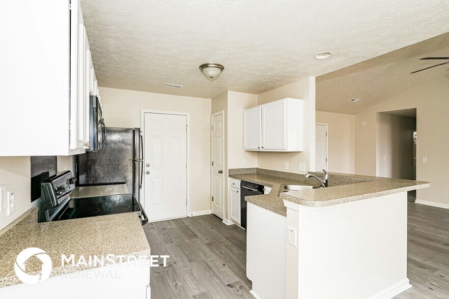 Building Photo - 1933 Grants Pass