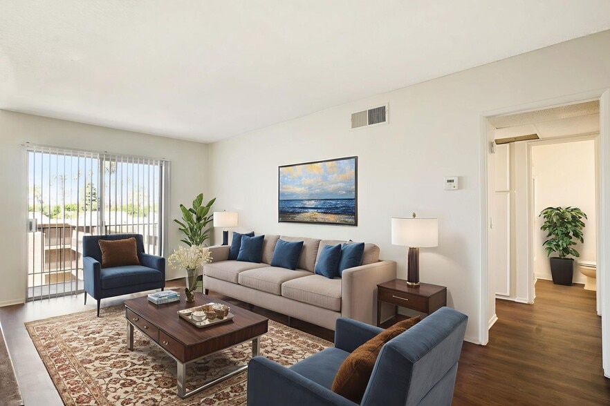 Interior Photo - The Benezra Family Limited Partnership 2 LP