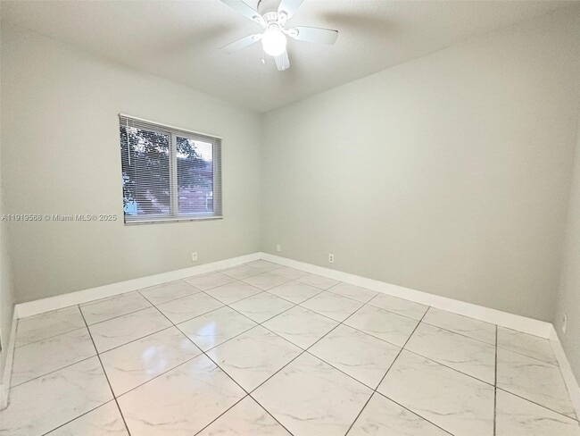 Building Photo - 249 NW 8th Ave