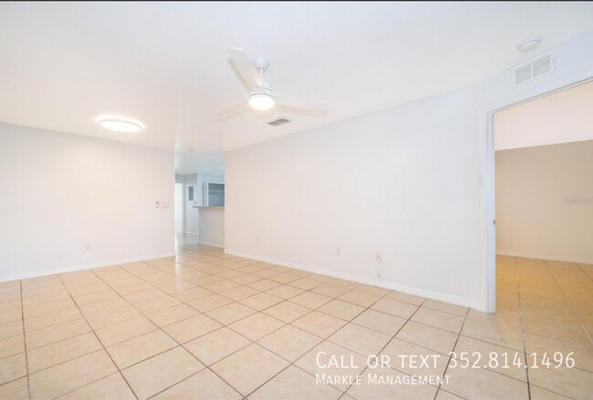Building Photo - 8831 Grand Palms Cir