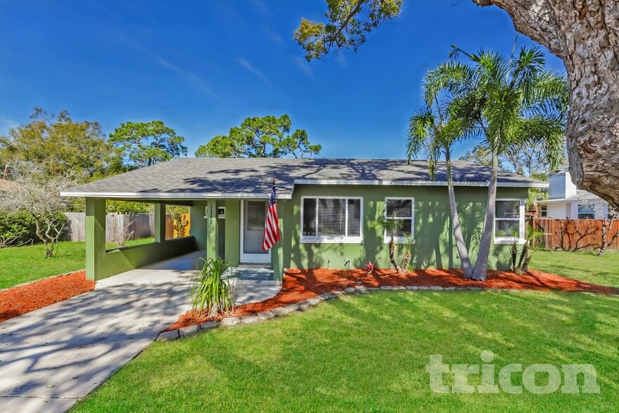 Building Photo - 1362 Admiral Woodson Ln