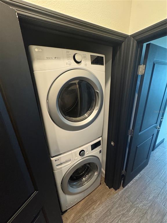 Building Photo - 331 N Trask St