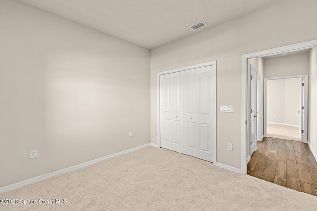 Building Photo - 2601 Trasona Dr