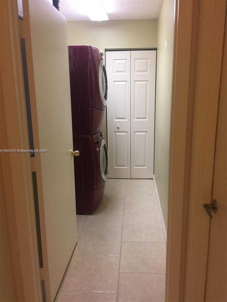 Building Photo - 968 SW 149th Ter