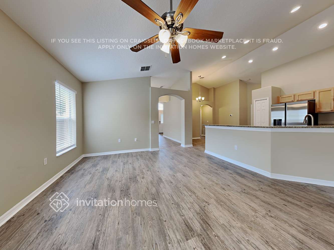 Building Photo - 3155 Lindera Dr
