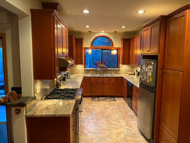 Kitchen from Bar - 26927 Manzanita Ct