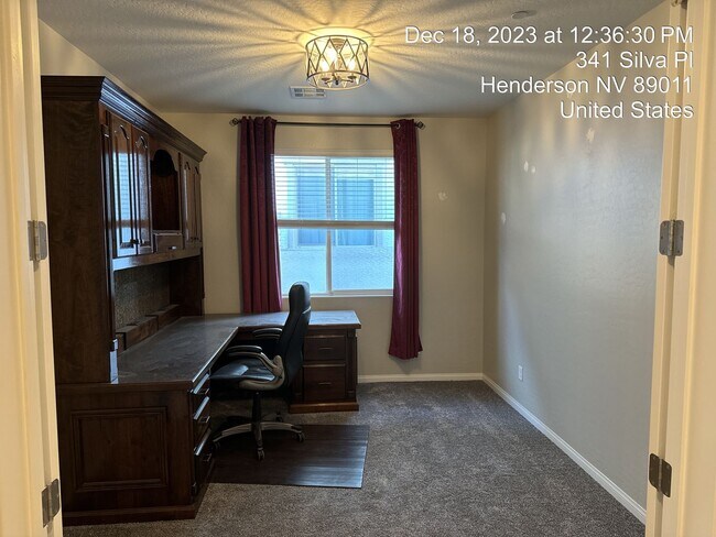 Building Photo - Like New Single Story Home in Cadence/Hend...