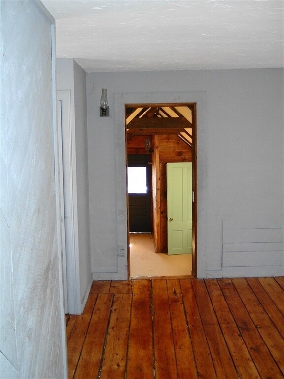 Building Photo - 128 Pleasant St