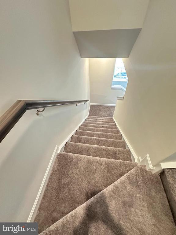 Building Photo - 40 Brookfield Mews