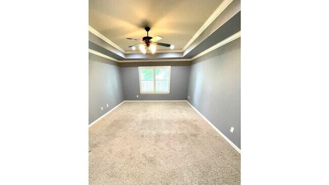 Building Photo - 3815 Sumner Ct