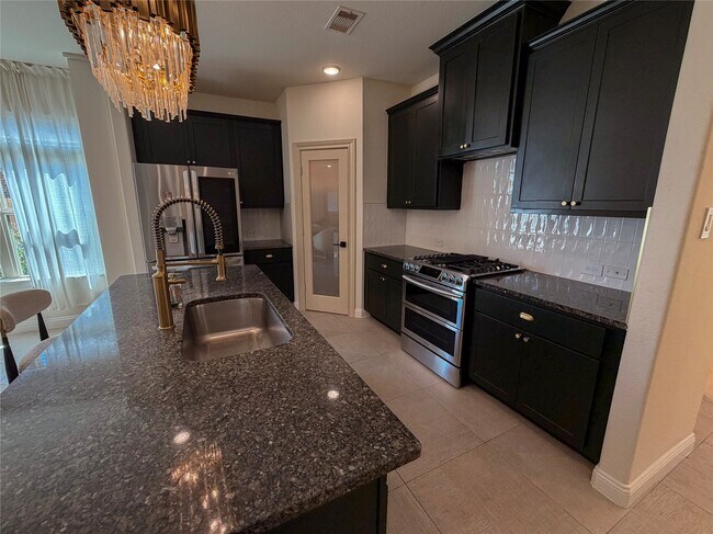 Building Photo - 20338 Fossil Valley Ln