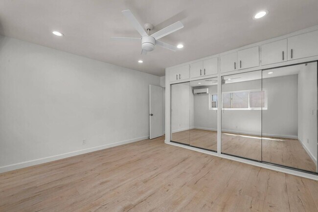 Building Photo - 1361 Laurel Ave