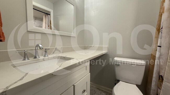Building Photo - 306 Wildbriar Dr