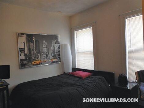 Building Photo - 339 Beacon St