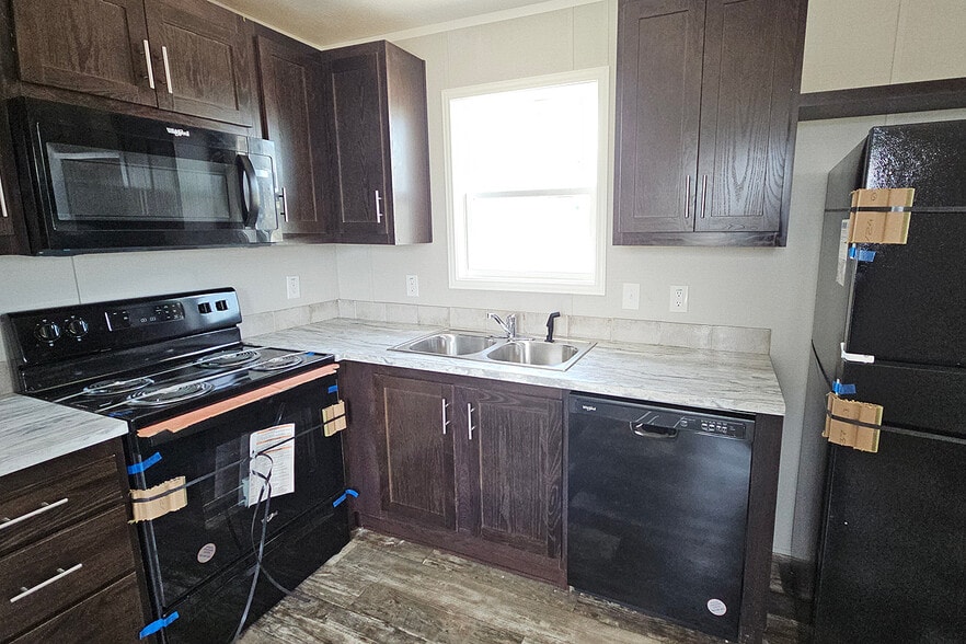 Building Photo - 114 Partridge Ln